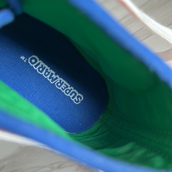 Super Mario Nintendo Sneakers - Picture 7 of 8